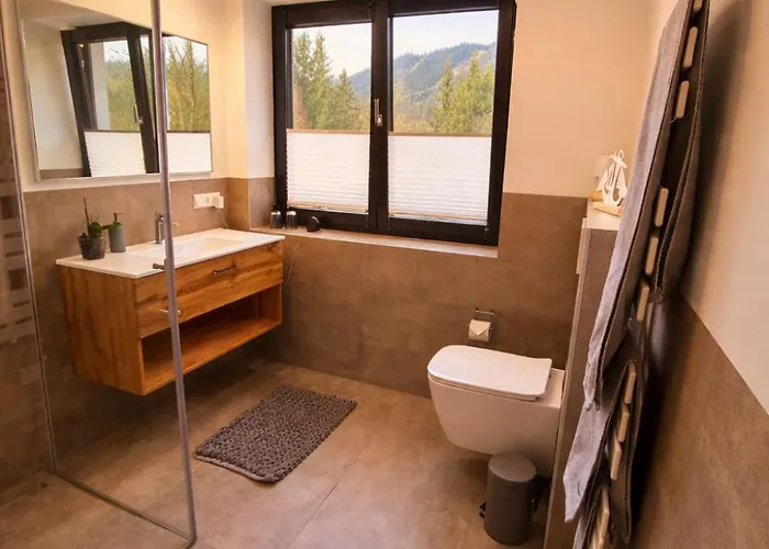 Tante Maridi Lägenhet *